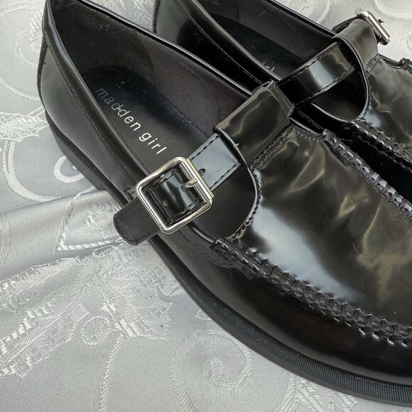 Madden Girl Moccha T-Strap Mary-Jane Patent Black Tailored Loafers Shoes Size 7 - Picture 2 of 7